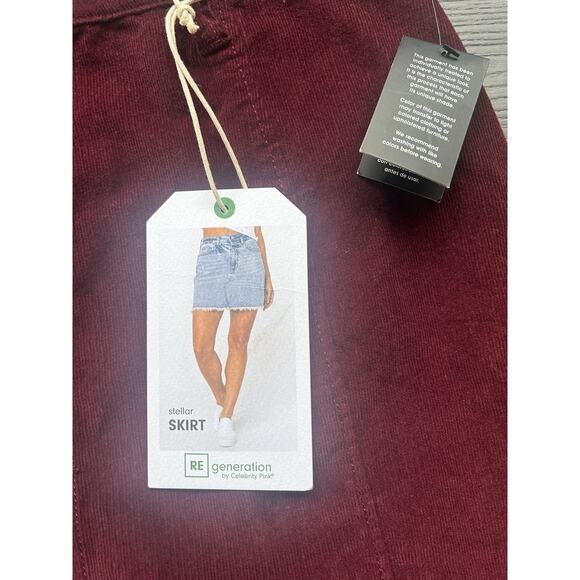NWT RE Generation Celebrity Pink- Burgundy Corduroy Mini Skirt Junior Size 7/28 - Picture 3 of 6